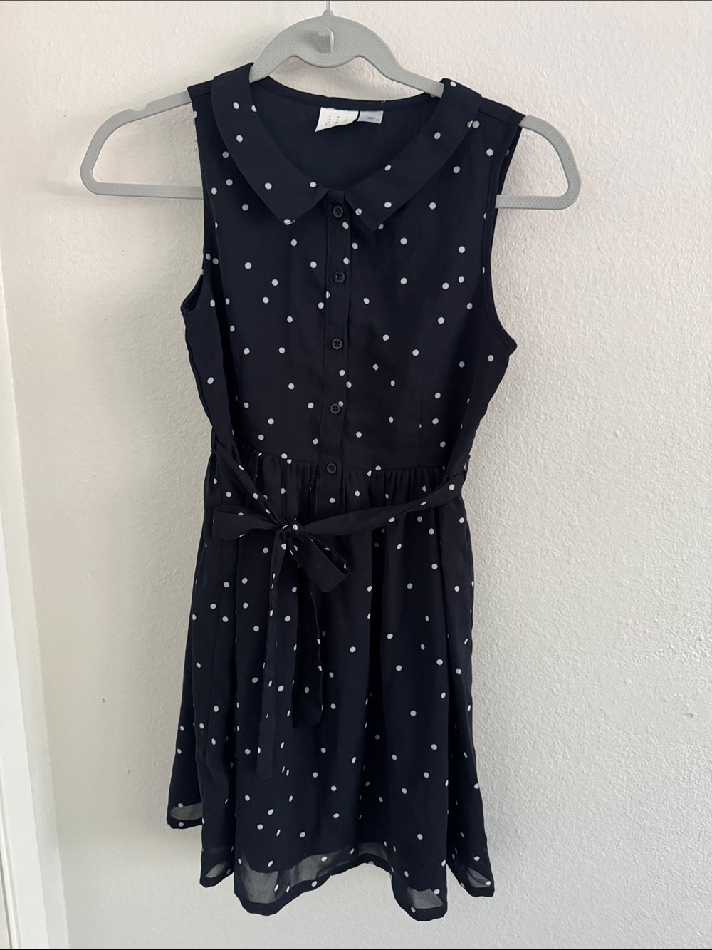 Girls' Navy Polka Dot Sleeveless Dress with Tie Waist - Casual